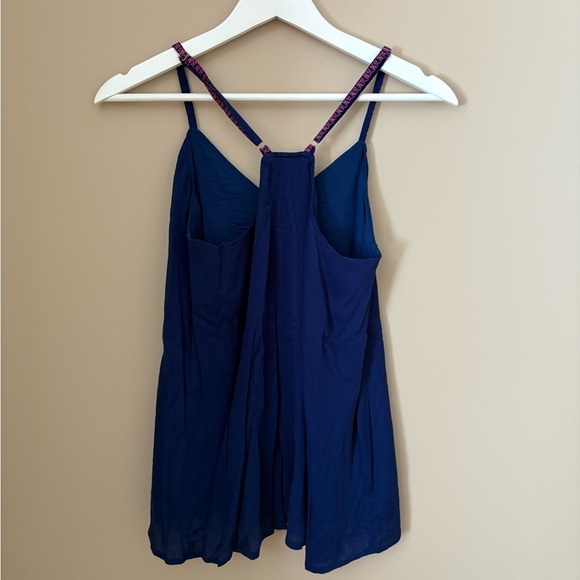 Francesca's Collections Navy & Pink embroidered Aztec pattern Size S NWTs - Picture 3 of 3